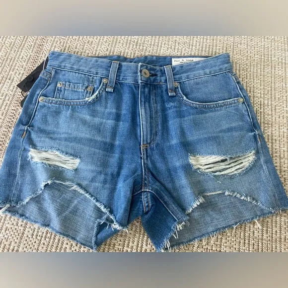 NWT Rag &amp; Bone Dre Low-Rise denim shorts in size 24