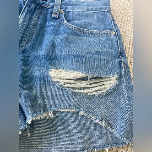 NWT Rag &amp; Bone Dre Low-Rise denim shorts in size 24