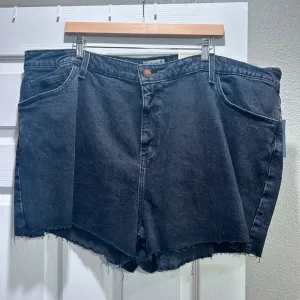 NWT Universal Threads Denim Plus Size Size Shorts