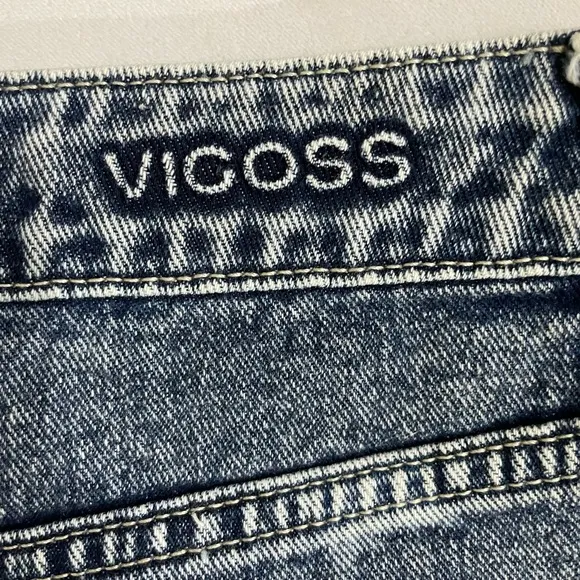 NWT Vigoss® Stars ACE 3&quot; High Rise Denim Shorts | Size 31 Raw Hem
