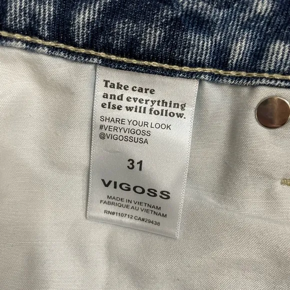 NWT Vigoss® Stars ACE 3&quot; High Rise Denim Shorts | Size 31 Raw Hem
