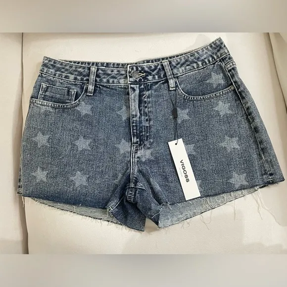 NWT Vigoss® Stars ACE 3&quot; High Rise Denim Shorts | Size 31 Raw Hem