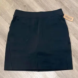 NWT DULUTH TRADING CO Womens NoGa Naturale cotton Skort Size Small