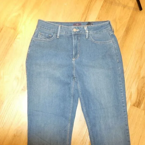 NYDJ Mid Wash Marilyn Jean Slimming Fit Straight Leg Jean 10 12