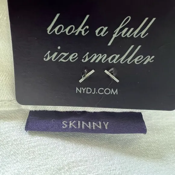 NYDJ NEW White Skinny Jeans Size 12P NWT