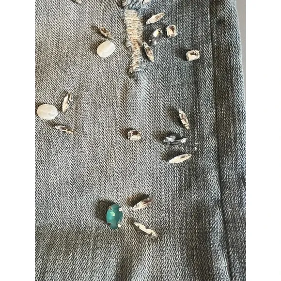 Pilcro Anthropologie premium embellished jeans size 28