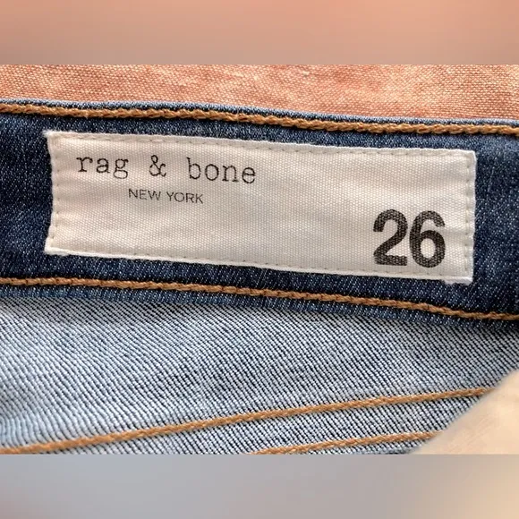 Rag &amp; Bone High Rise Ankle Skinny Released Hem Size 26 Jeans in Clean Lilly Dale