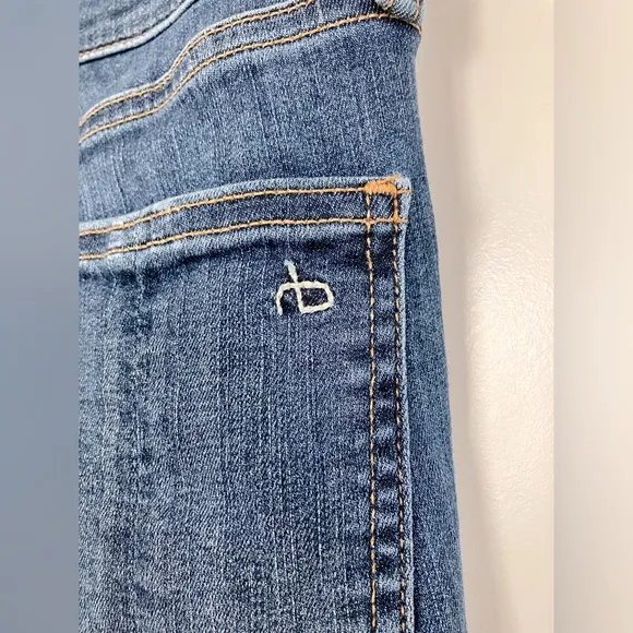 Rag &amp; Bone High Rise Ankle Skinny Released Hem Size 26 Jeans in Clean Lilly Dale