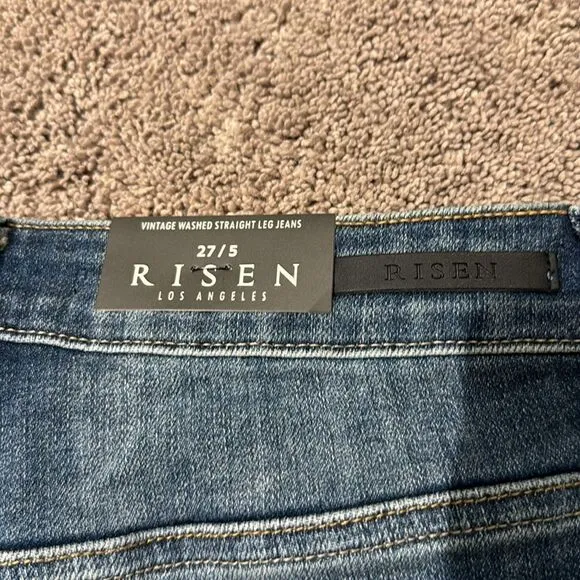 Risen washed straight leg jean with stretch! Size 5/27 NWT