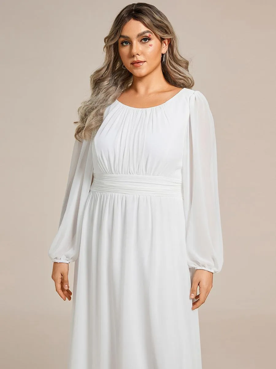 Robe de demoiselle d'honneur plissée à manches longues transparente de grande taille
