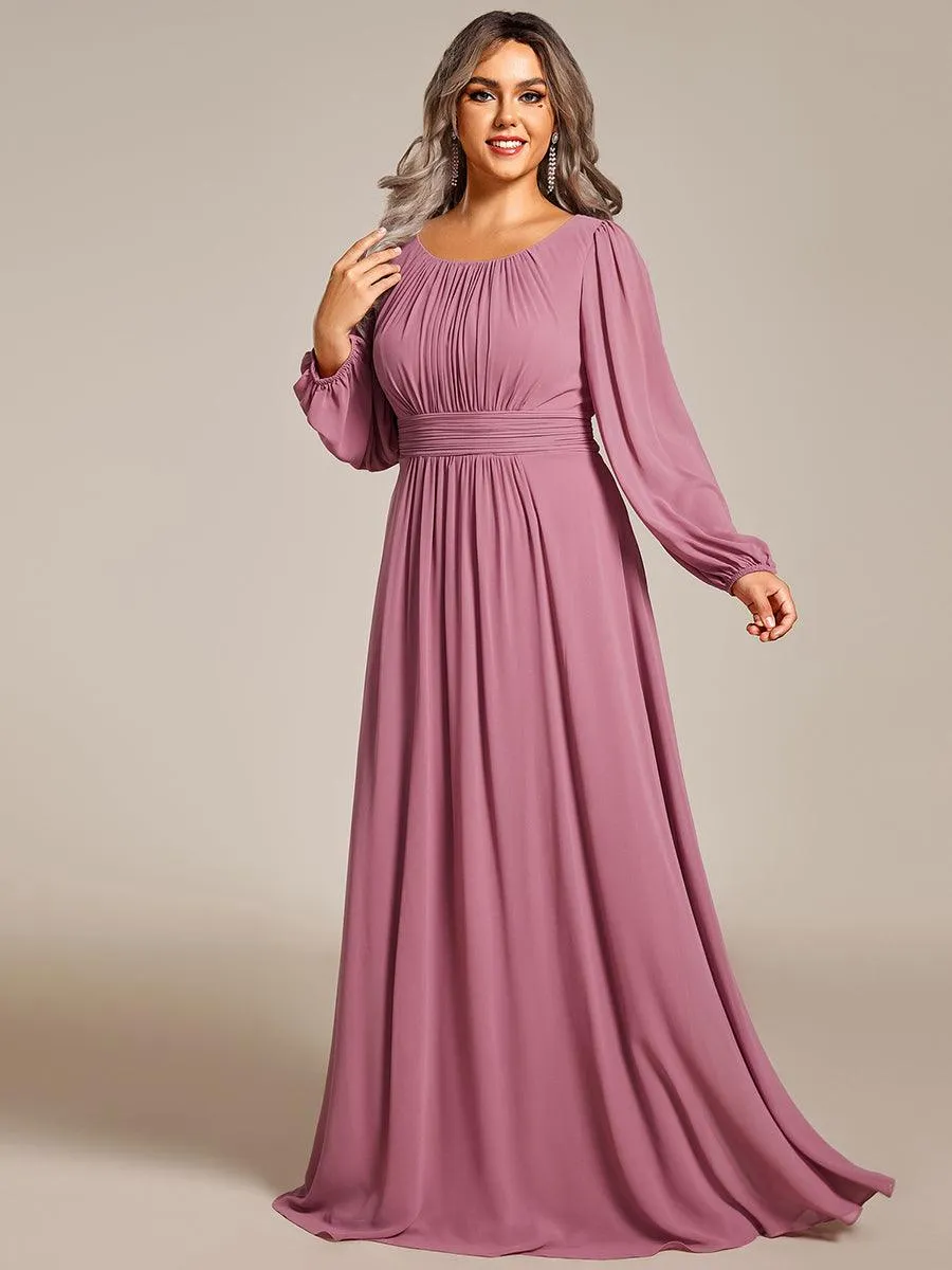 Robe de demoiselle d'honneur plissée à manches longues transparente de grande taille