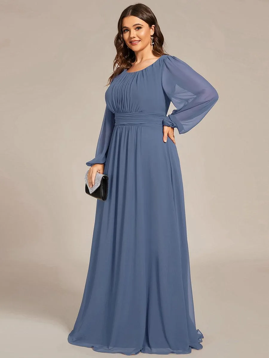 Robe de demoiselle d'honneur plissée à manches longues transparente de grande taille