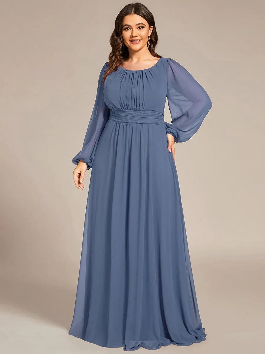 Robe de demoiselle d'honneur plissée à manches longues transparente de grande taille