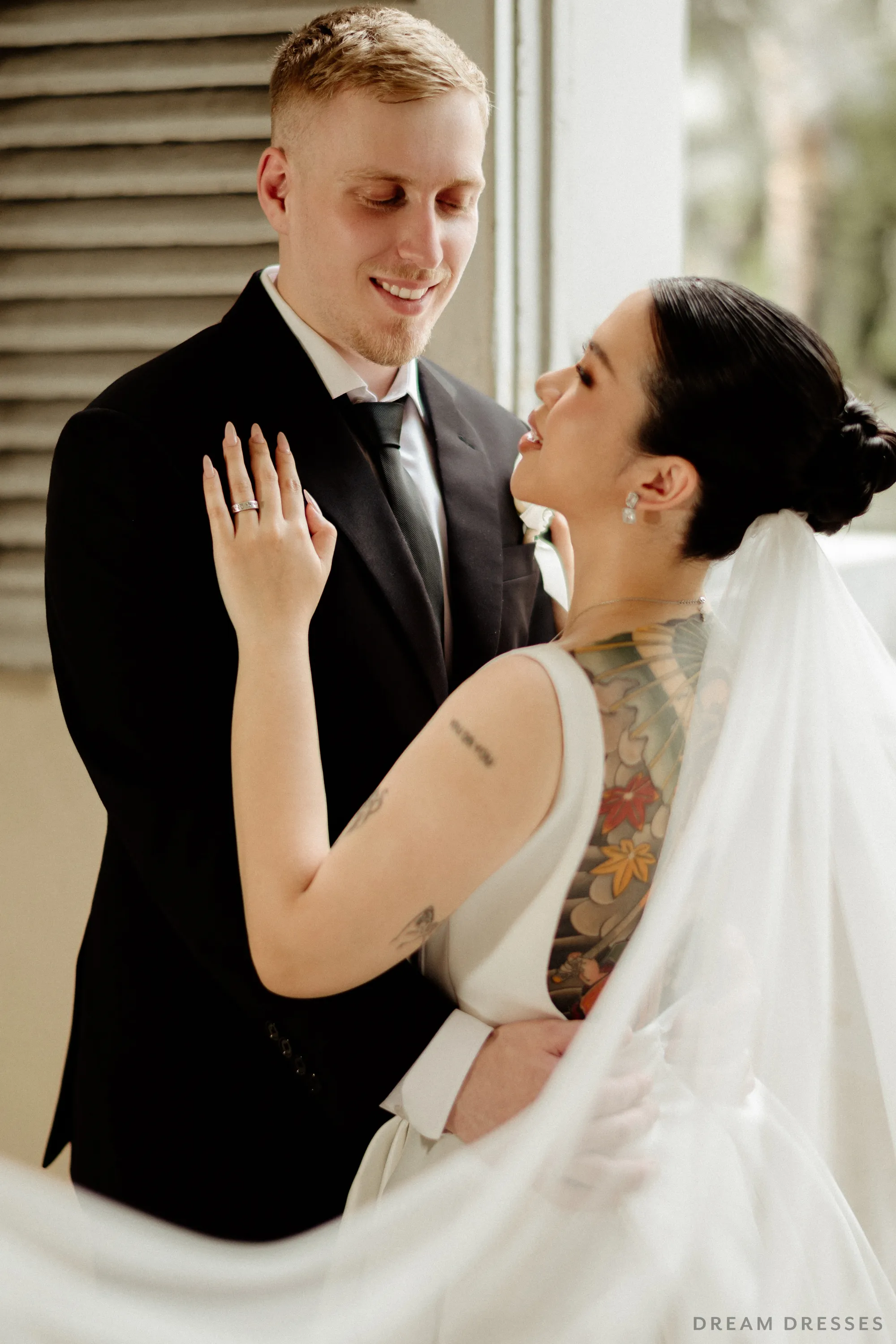 Satin Ball Gown Wedding Dress with High Slit  (#KHANHTIEN)