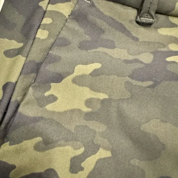 Spanx 6 inch inseam‎ Camo shorts -size XXL