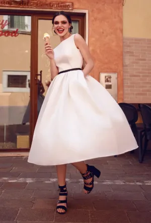 Tea-length Sleeveless Vintage Satin Wedding Dress With Keyhole Back And Ruching Details
