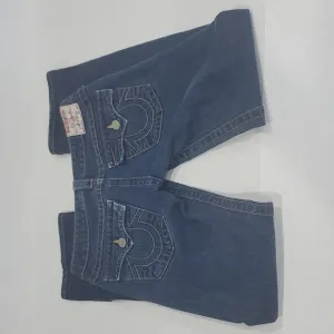 TRUE RELIGION &quot;BILLY&quot; STRAIGHT JEANS SIZE 28