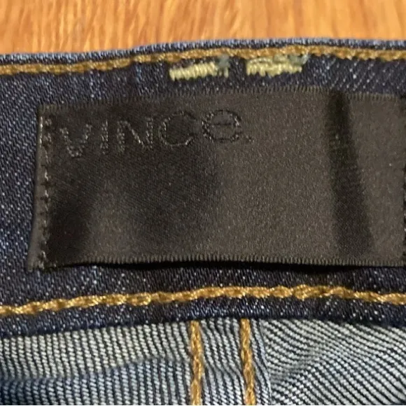 Vince Dylan Skinny Dark,  Wash Classic Denim Jeans Size 24 excellent condition