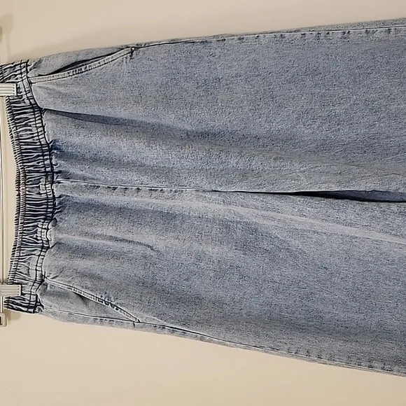 WeWoreWhat Straight Leg Pull On High Rise Light Wash Denim Jeans Size Small