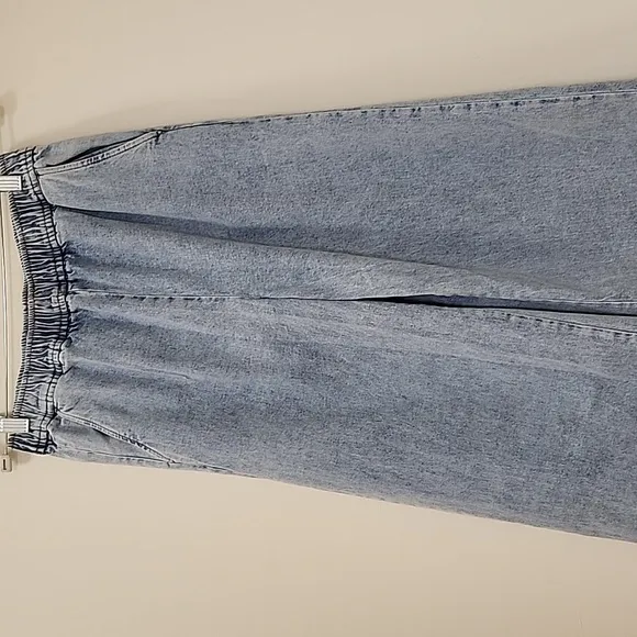 WeWoreWhat Straight Leg Pull On High Rise Light Wash Denim Jeans Size Small