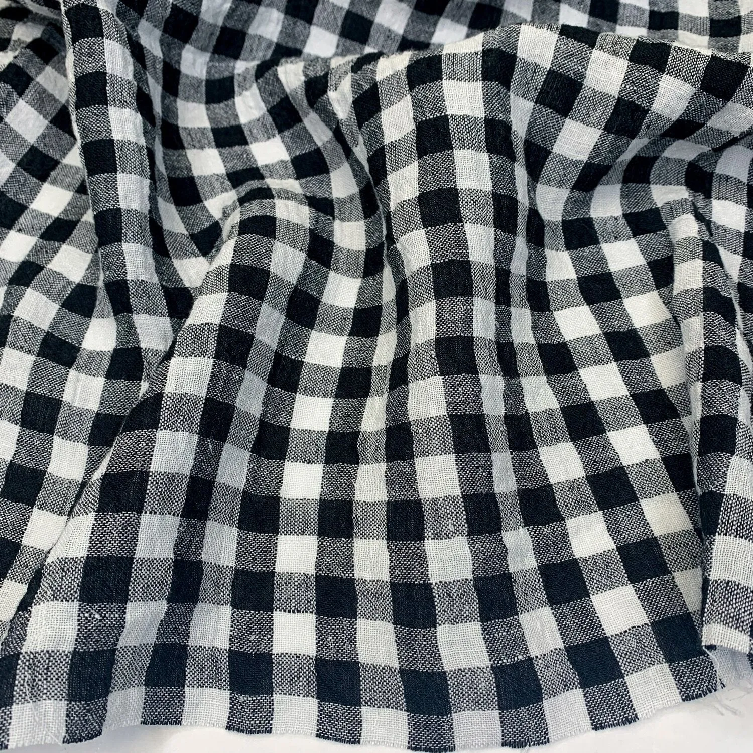 White/Black Checker - Linen - 1/2 metre