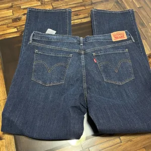 Women’s Levi’s Straight Leg Dark Wash Denim Jeans Size 14