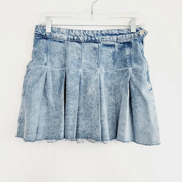Zara Medium Wash Denim Boxpleat Mini Skirt Small