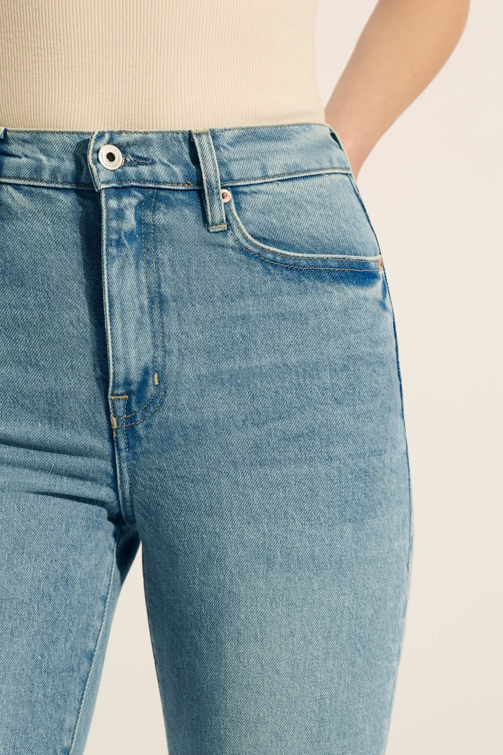 Zoe Crop High Straight Jean Sunday